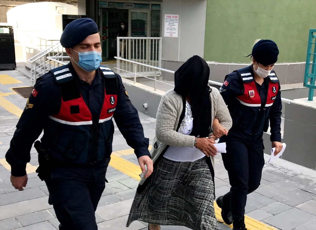 Bursa\'da fuhuş yapmaya zorladıkları kadını kaçırırken yakalanan çift tutuklandı