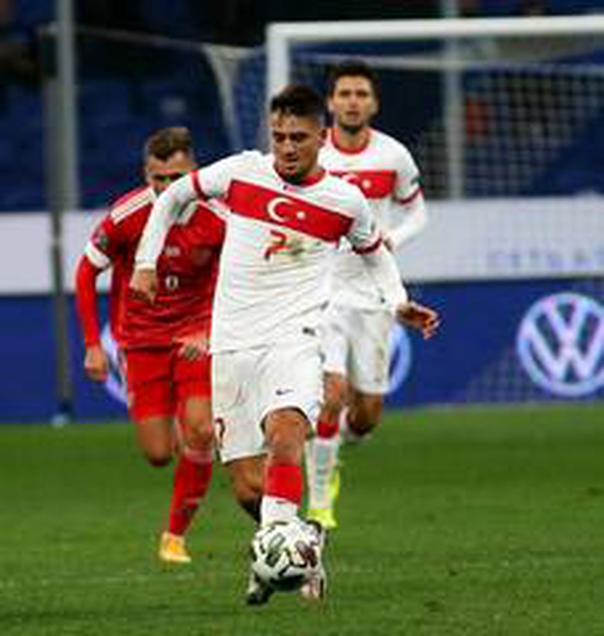 Cengiz Ünder: "Hazırım ve şans gelince elimden geleni yaparım"