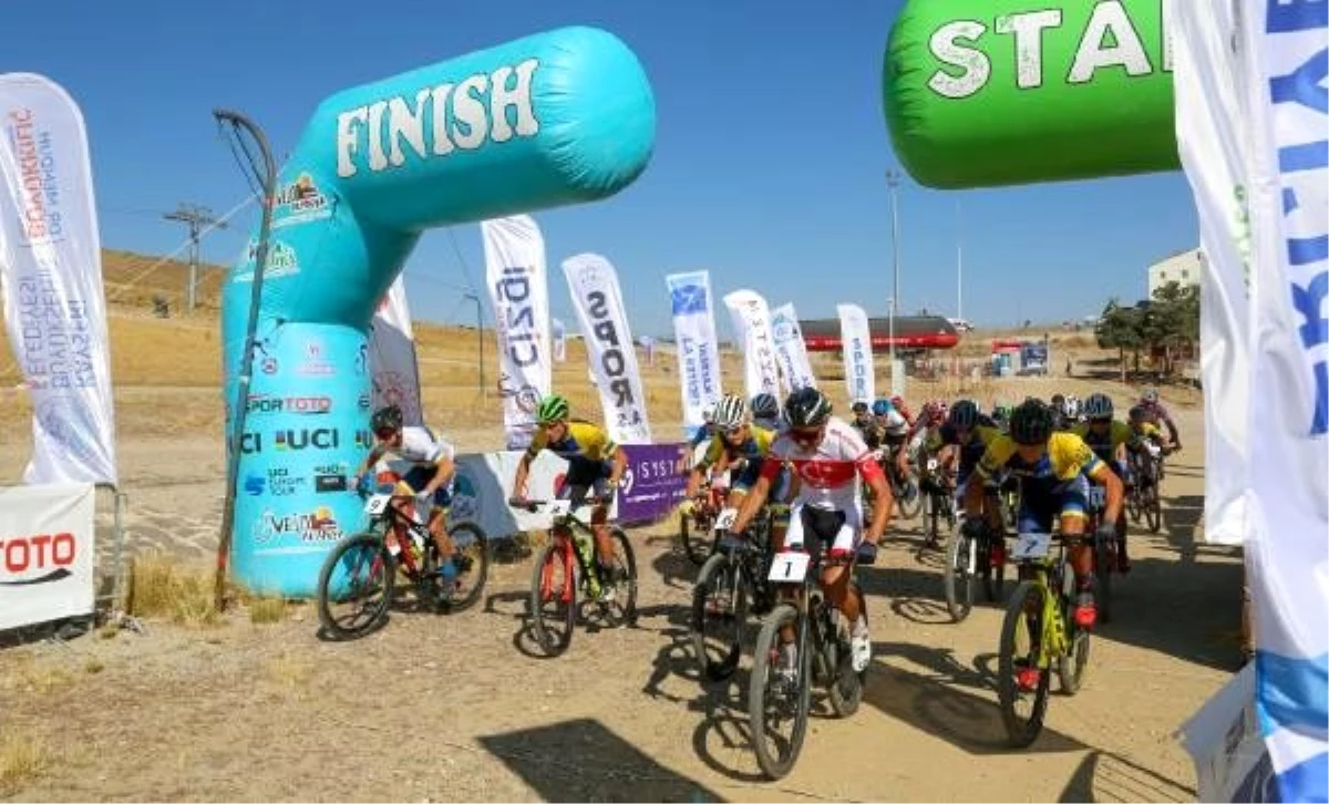 Erciyes\'te Uluslararası Yol ve Dağ Bisikleti Yarışları tamamlandı