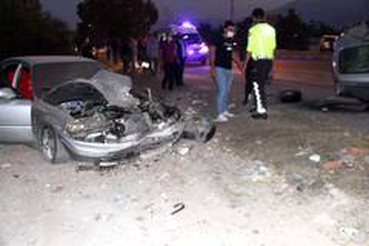 Erzincan\'da trafik kazası: 1 yaralı