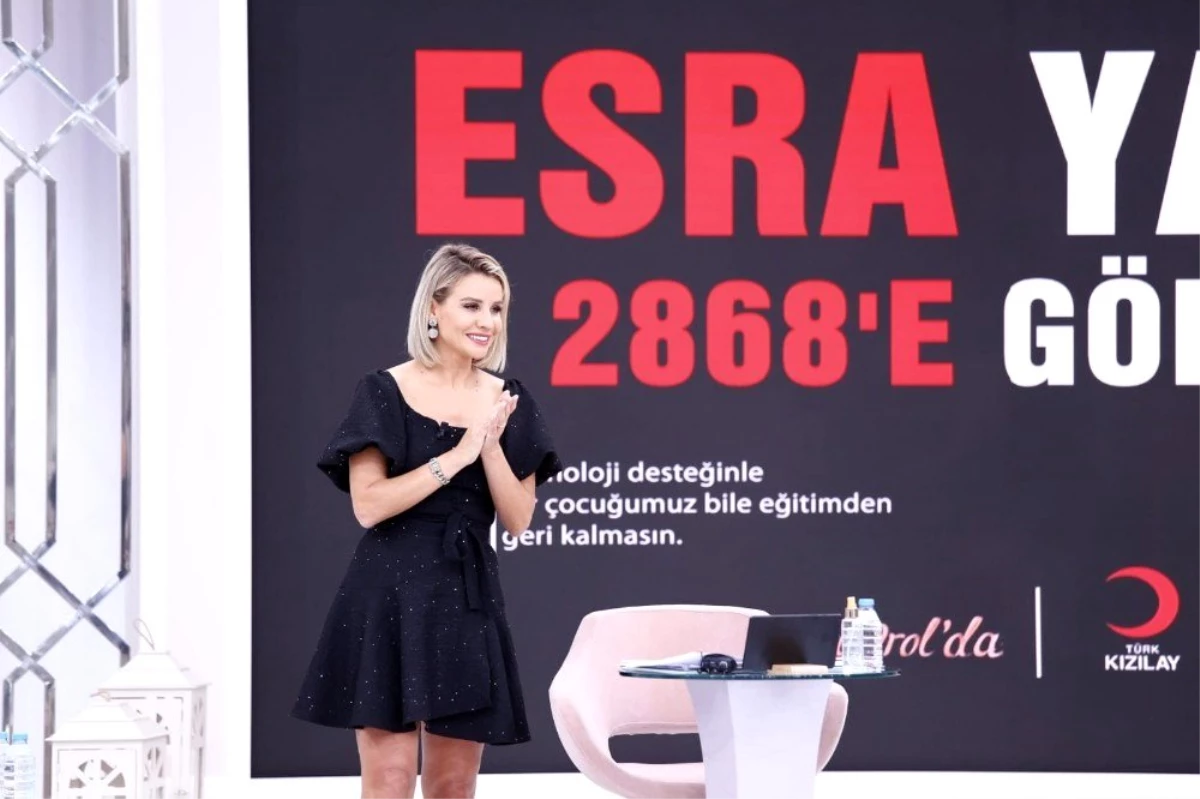 Esra Erol, Türk Kızılayı ile birlikte "Uzaktan eğitime yakın destek" projesini başlattı