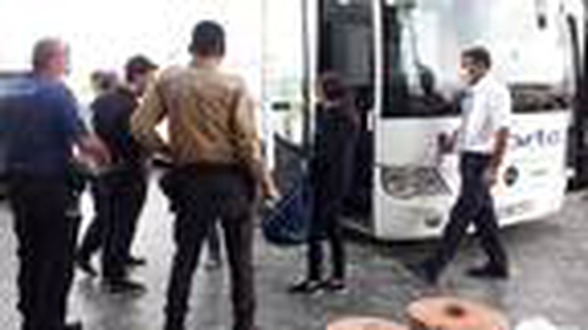 Evden kaçan kız çocuğu, otogarda bindiği otobüste bulundu