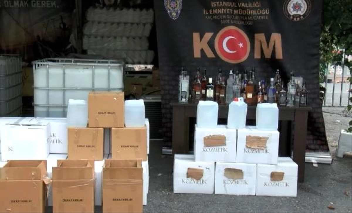 İstanbul\'da ele geçirilen 6 ton kaçak alkol sergilendi