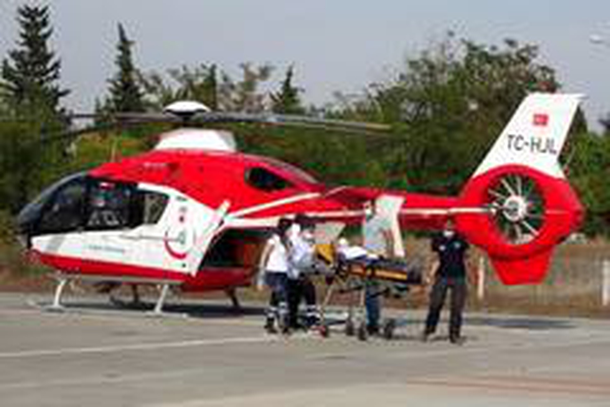 Son Dakika | Kalp krizi geçiren şahsın yardımına ambulans helikopter yetişti