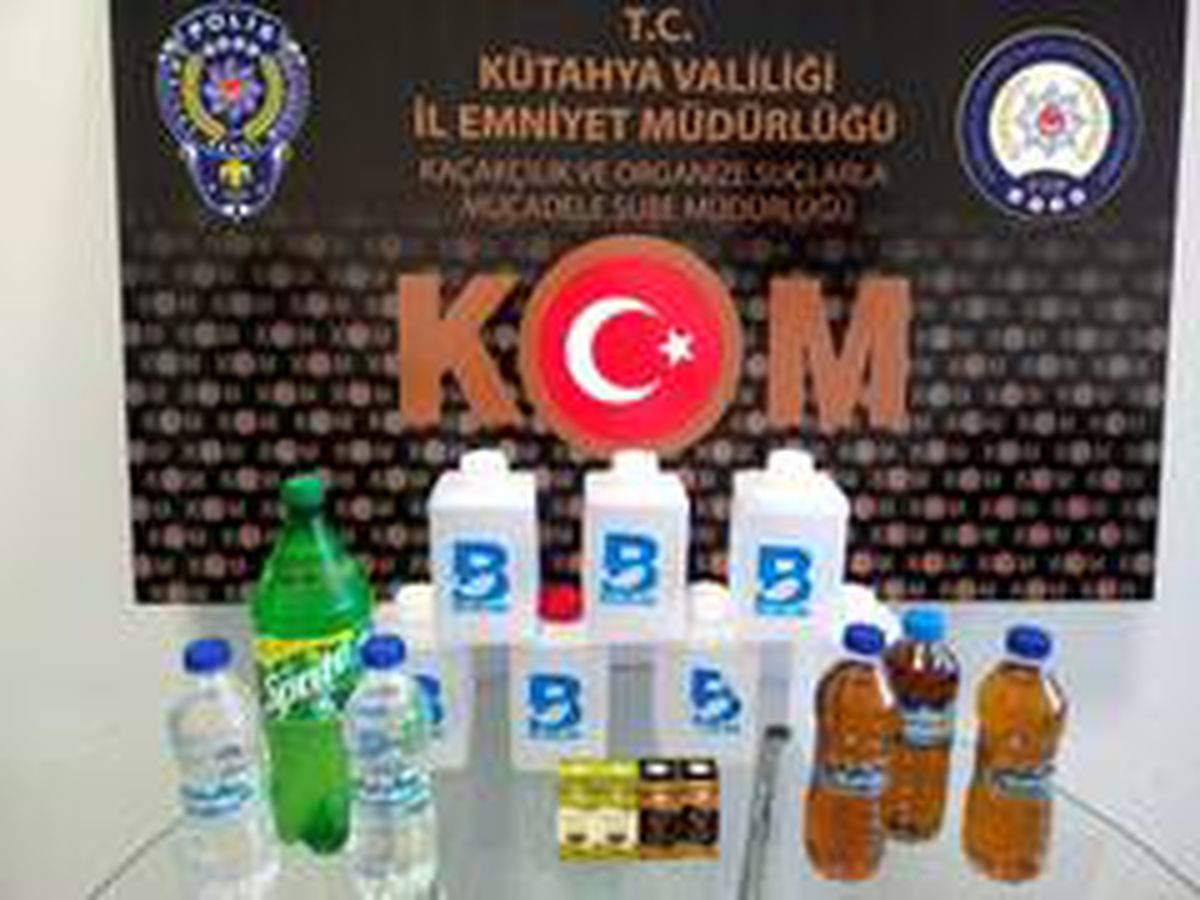 Kütahya\'da 28 büfeye eş zamanlı sahte alkol operasyonu