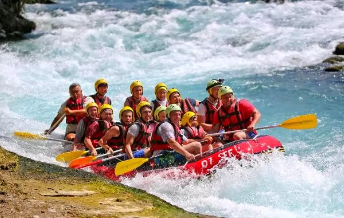 Rafting sezonu uzadı