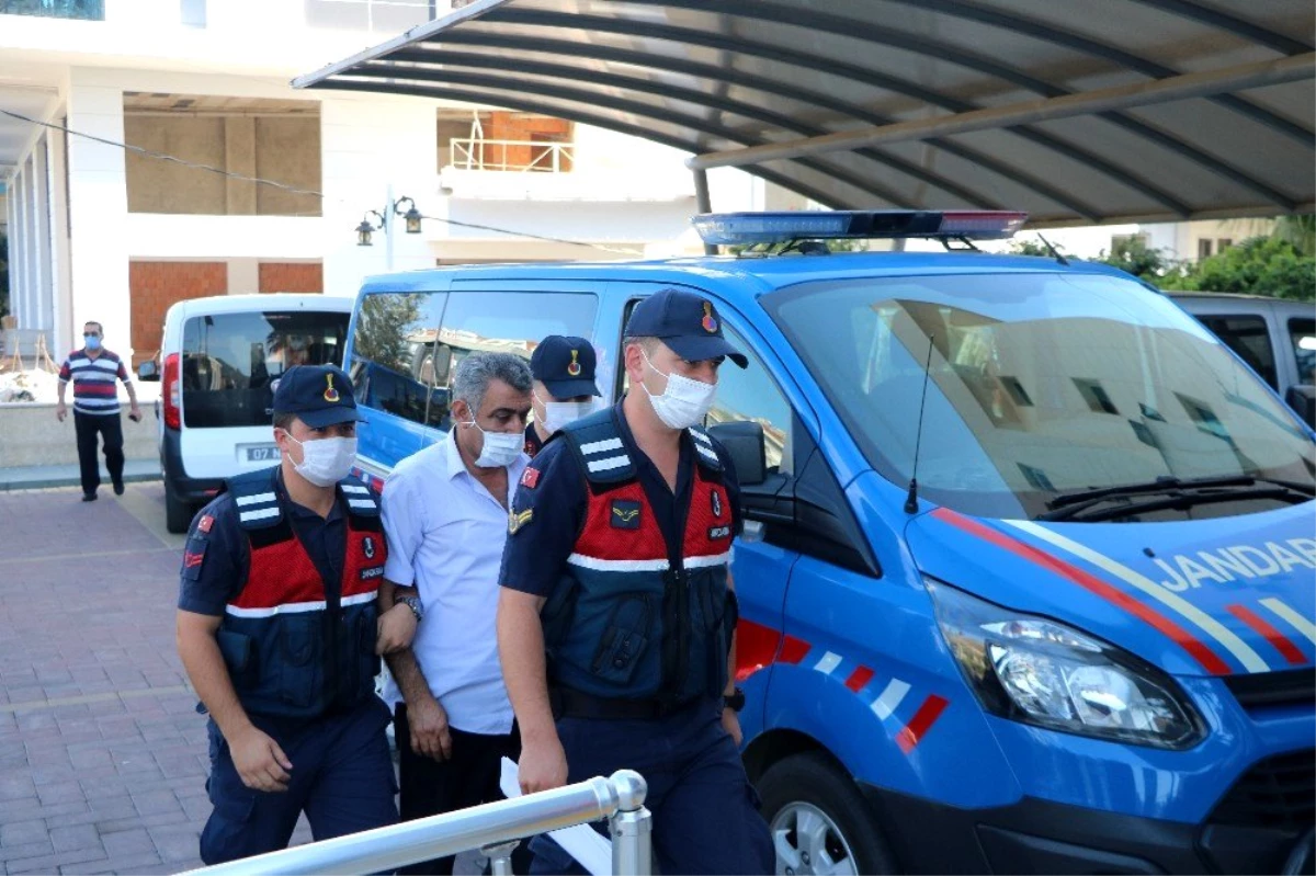 Antalya\'da sahte içki operasyonunda yakalanan zanlı tutuklandı