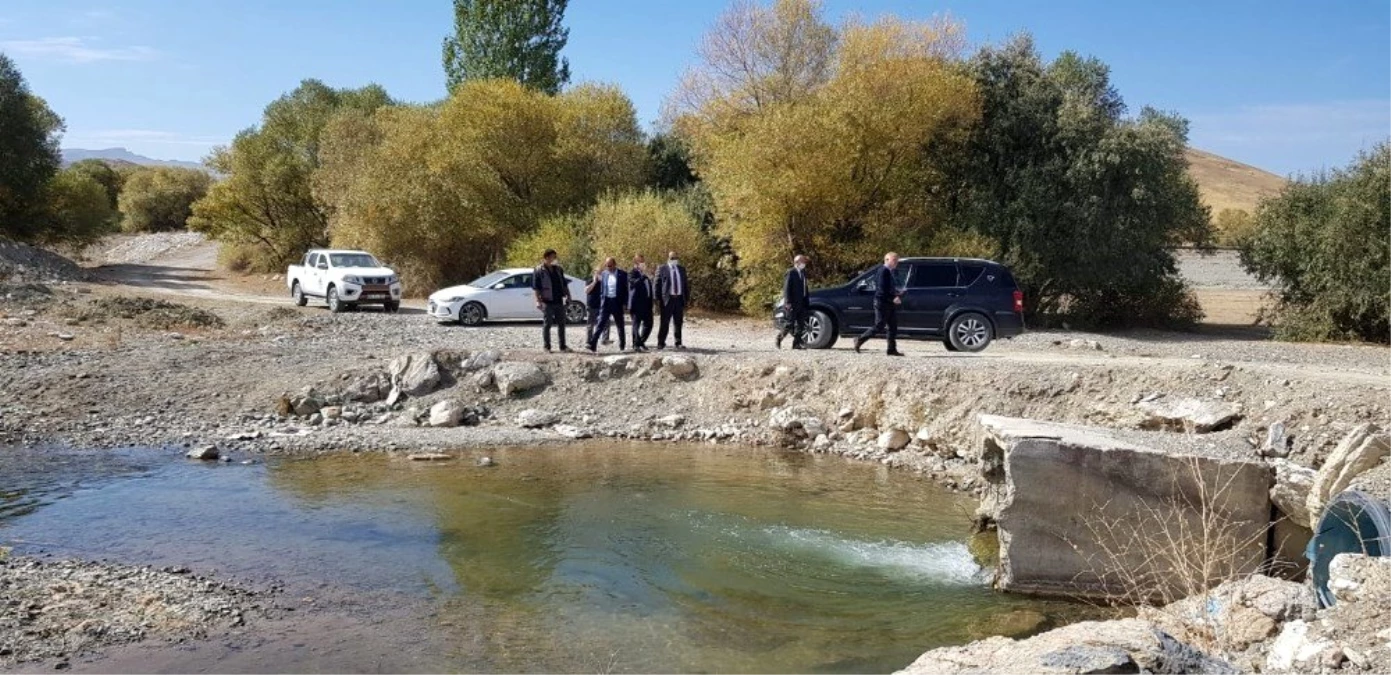 Aşkale Belediyesi köy yollarını denetledi