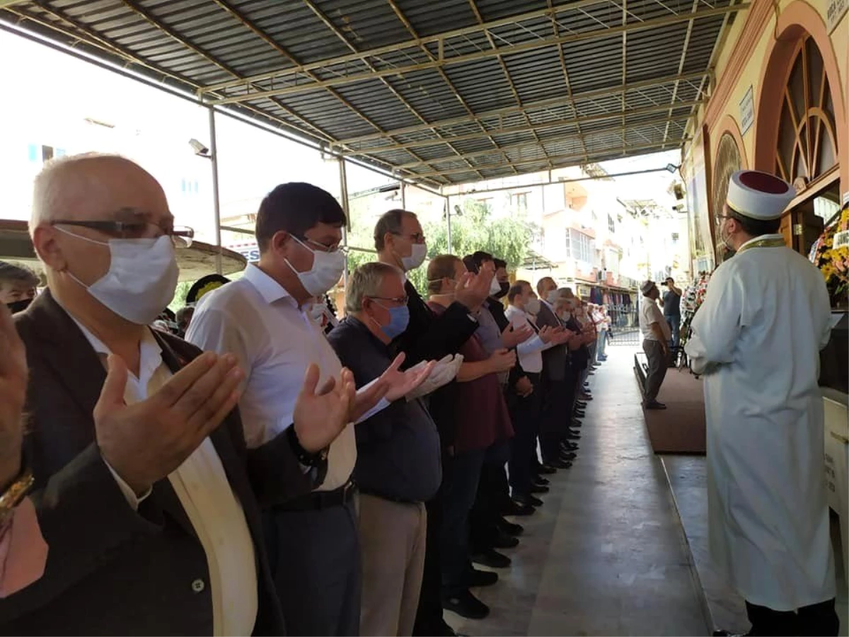 Aydın Tabip Odası Başkanı Ülkü, son yolculuğuna uğurlandı