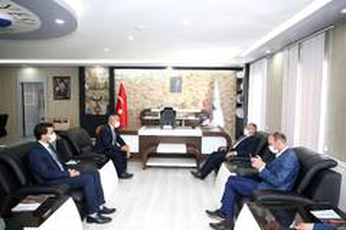 Başkan Büyükkılıç\'tan ilçelere yakın markaj