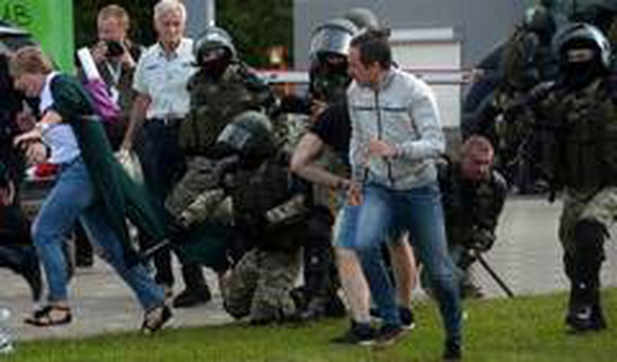 Belarus\'taki protestolarda bugüne kadar bin 376 kişi yaralandı