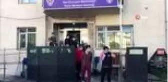 İki kişiyi darp eden şehir eşkıyaları yarım saatte yakalandı