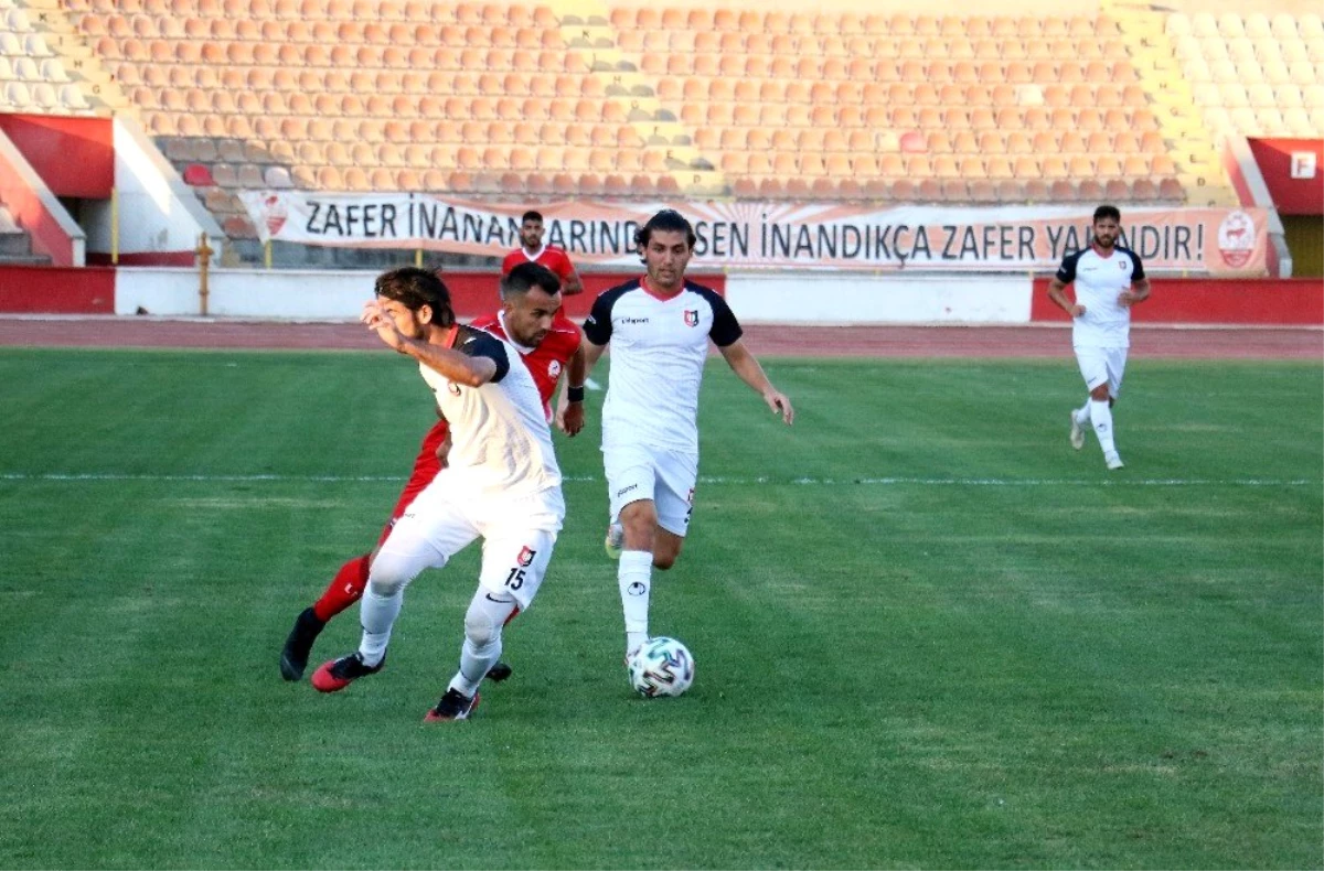 TFF 2. Lig: Kahramanmaraşspor: 2 Uşakspor: 1