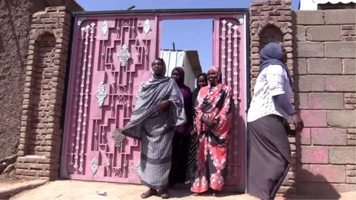 TİKA\'nın desteklediği Sudanlı kadınlar üretime katkı sağlıyor