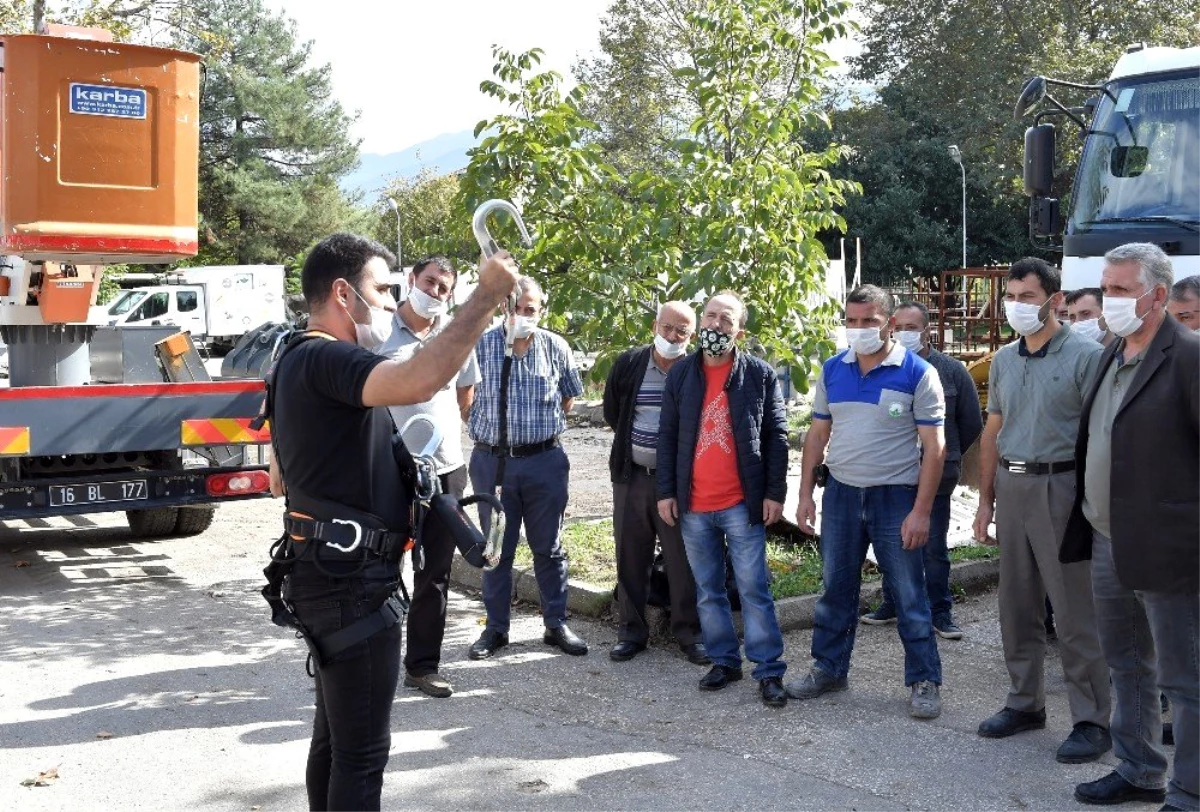 Belediye personeline yüksekte çalışma eğitimi