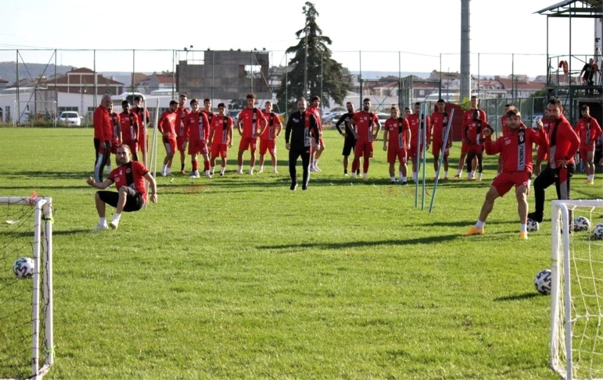 Eskişehirspor teknik ve taktik çalıştı