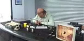 Sanatçı Murat Uçar, mikro art ile zamanı sanat eserine çeviriyor