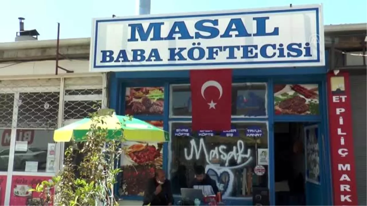 Bu köftenin "Masal"ı müşterilerini duygulandırıyor