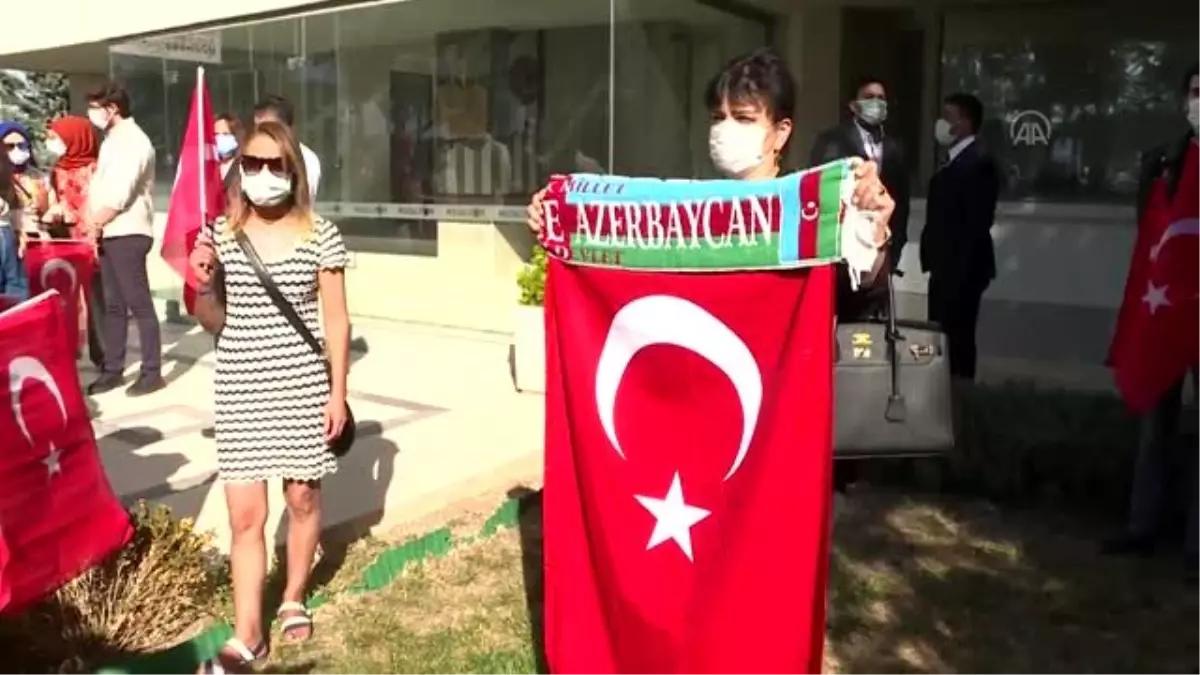 Fransa\'nın Karabağ ile ilgili tutumu protesto edildi