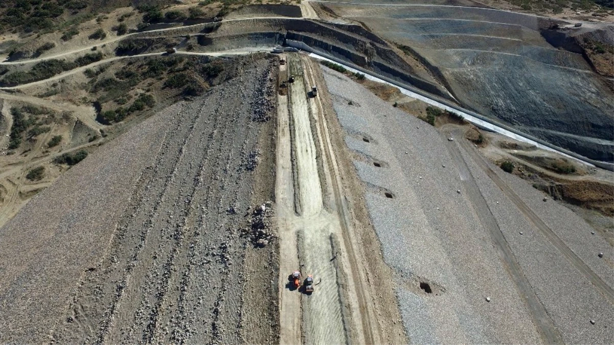 Elazığ\'da yapımı devam eden Kanatlı Barajı\'nda sona doğru