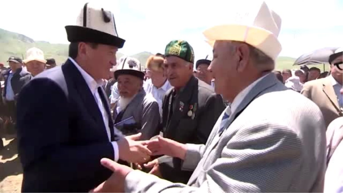 Kırgızistan parlamentosu Cumhurbaşkanı Ceenbekov\'un istifasını kabul etti
