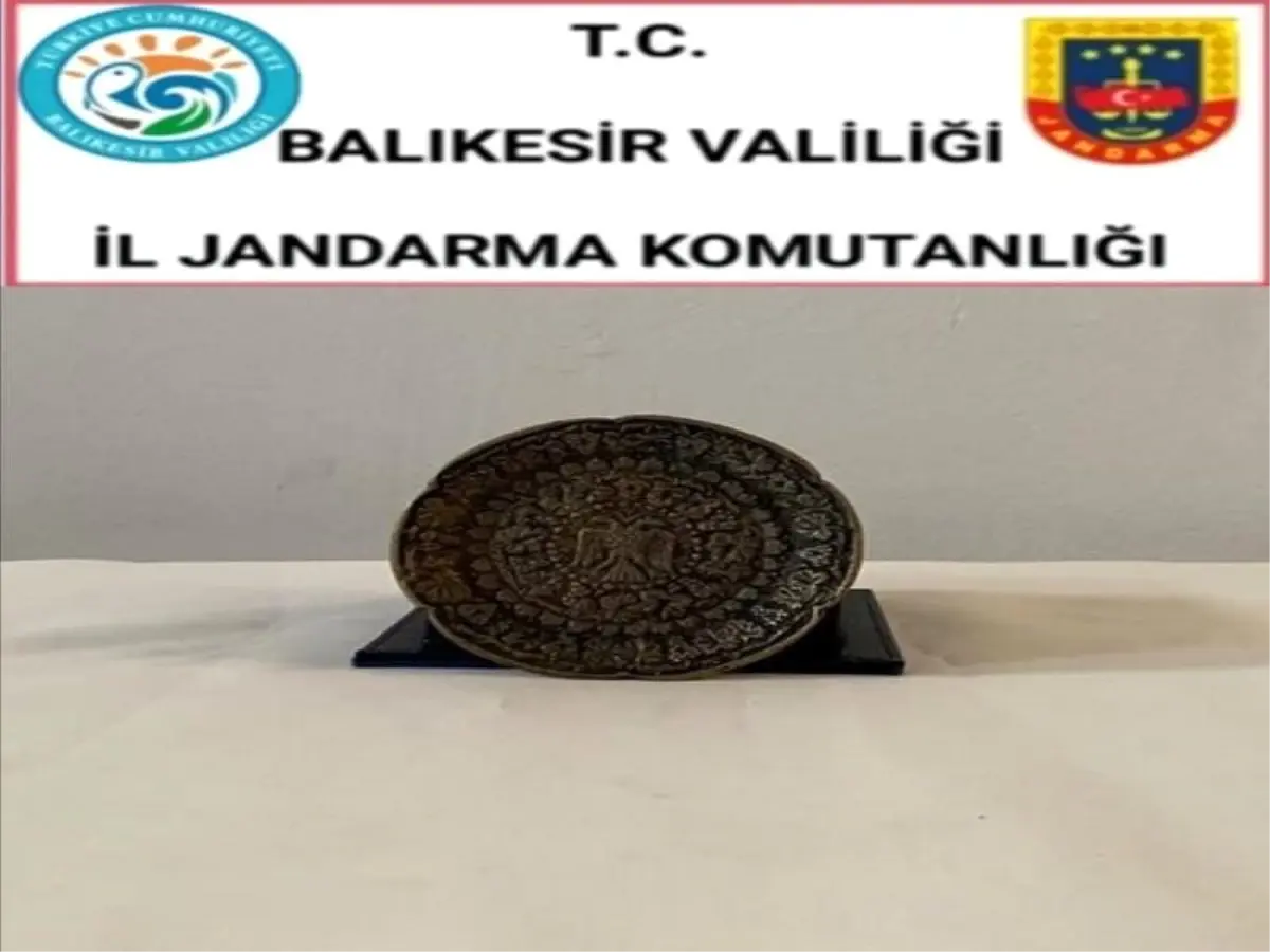 Tarihî eser kaçakçıları yakalandı