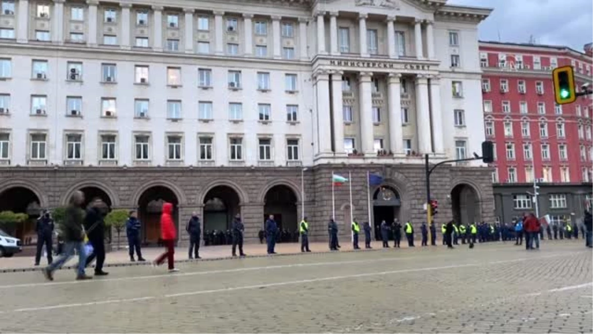 Son dakika haber | Bulgaristan\'da hükümet karşıtı protestolar 100. gününe girdi