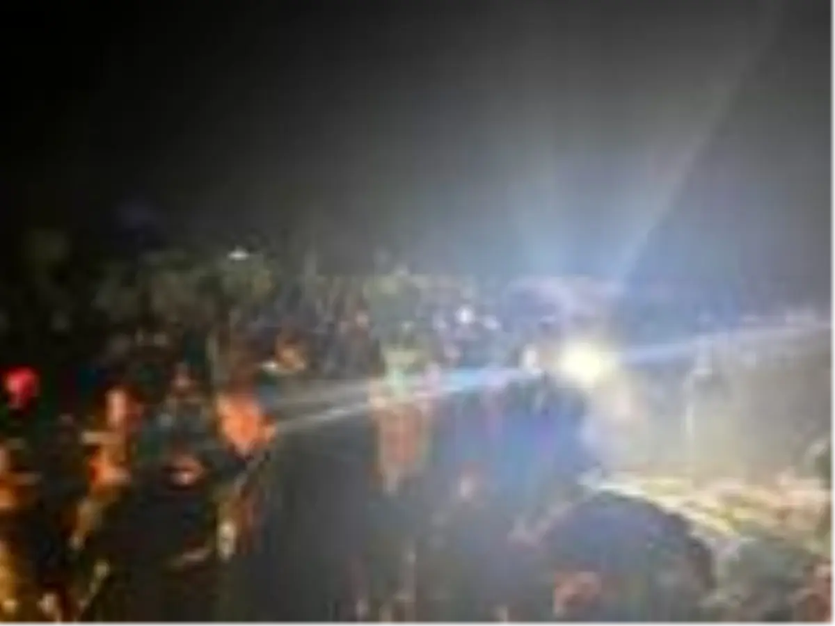 Son Dakika | Ermenistan\'ın Gence\'ye saldırısında ilk belirlemelere göre 5 sivil hayatını kaybetti, 35 kişi yaralandı.