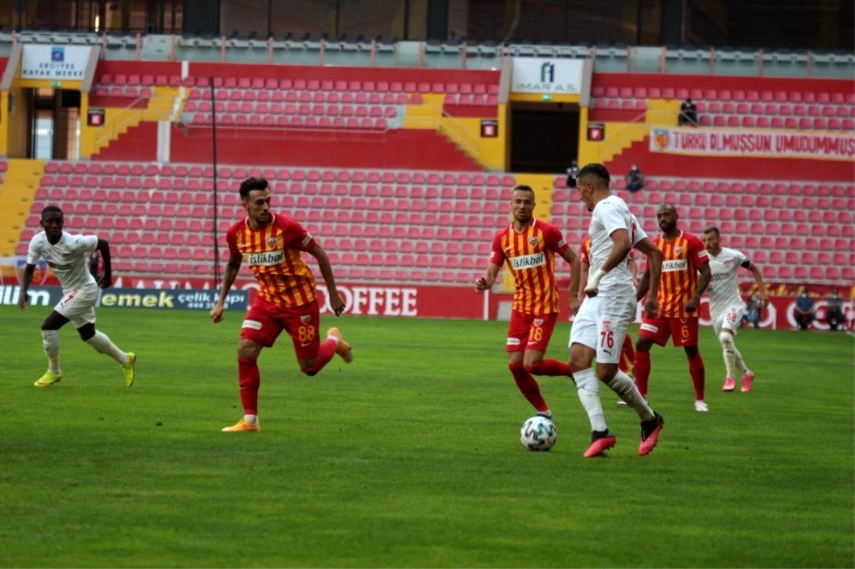 Süper Lig: Kayserispor: 1 - Sivasspor: 3 (Maç Sonucu)