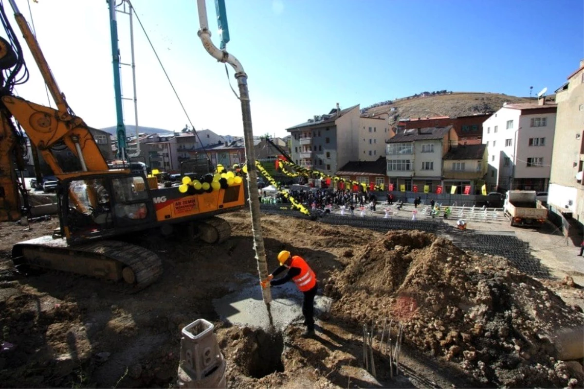 Veli Şaban Çok Katlı Kapalı Otoparkın temeli atıldı