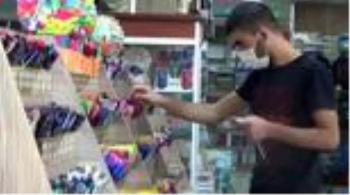 Yüz yüze eğitim başladı, kırtasiyecilerin yüzü yine gülmedi