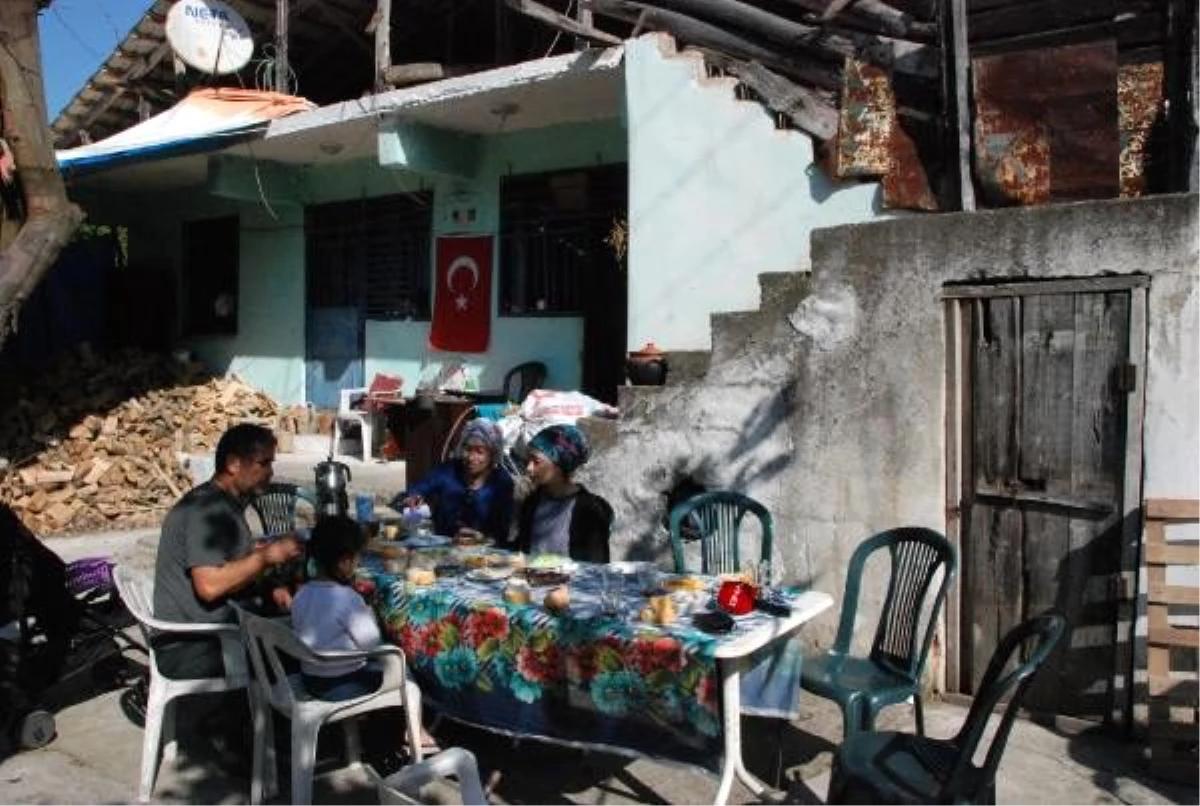 30 yıl sonra köyüne dönerek hayvancılık yapmaya başladı