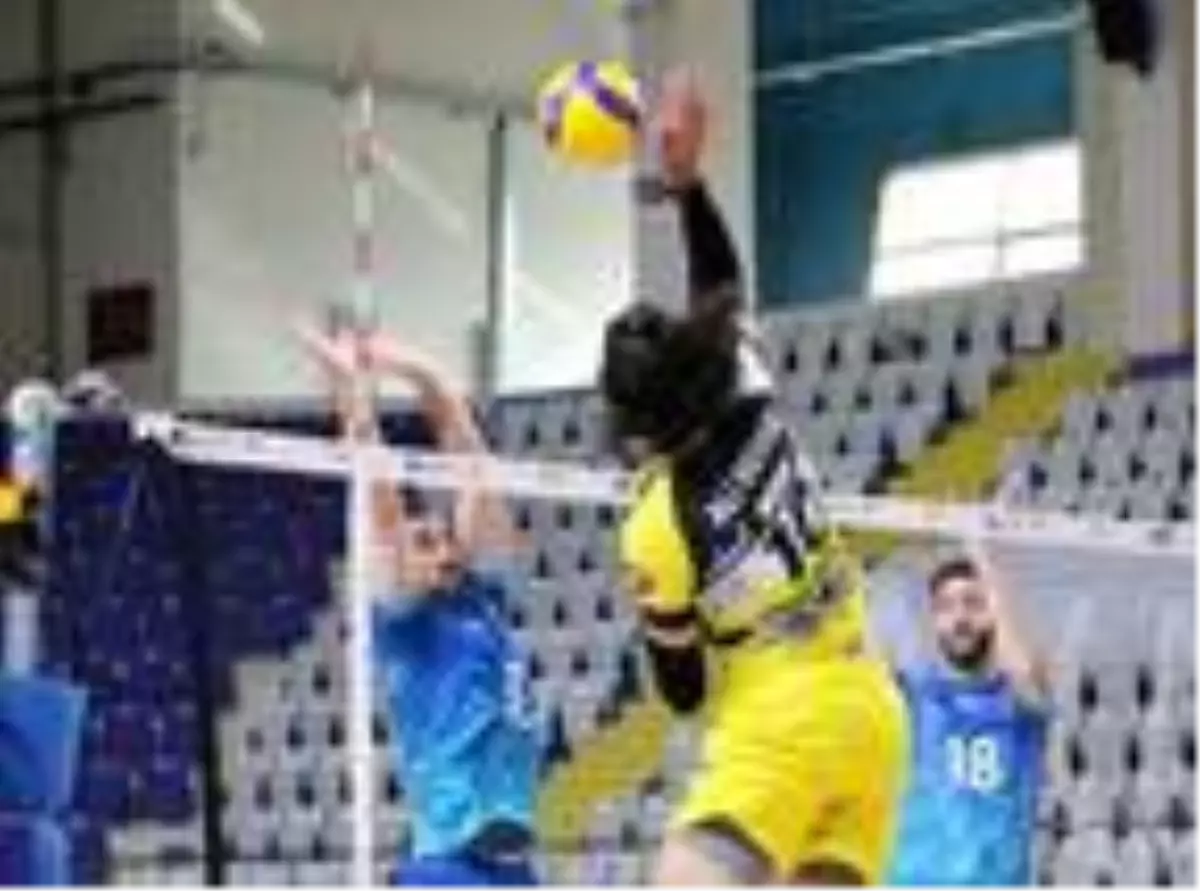 Voleybol: AXA Sigorta Efeler Ligi