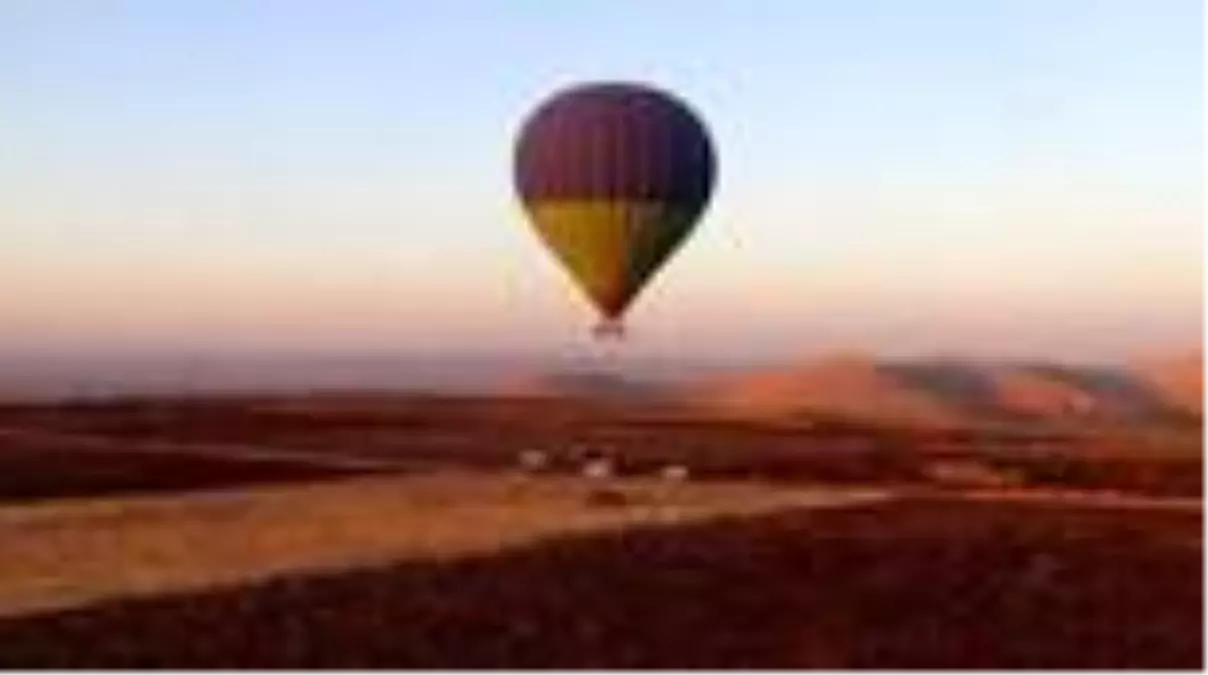 Göbeklitepe\'de sıcak hava balonuyla resmi uçuşlar başladı