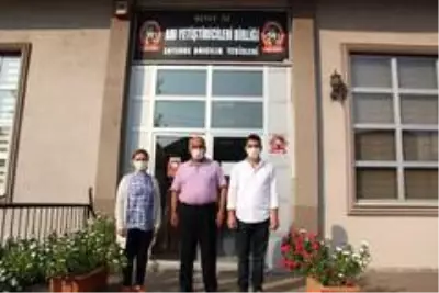 Hatay'daki yangında binden fazla arı kovanı yandı