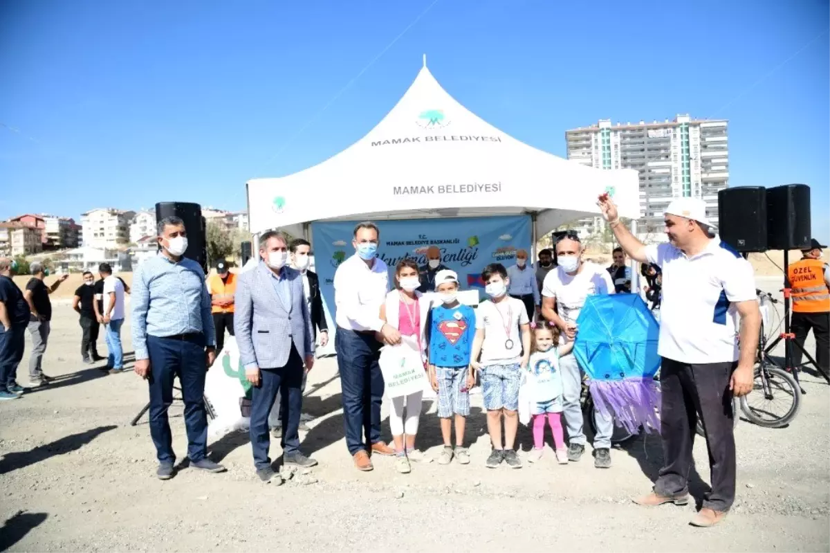 Mamak Belediyesinden uçurtma şenliği