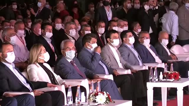 MHP Genel Başkan Yardımcısı Yalçın partisinin Antalya İl Kongresi'nde konuştu