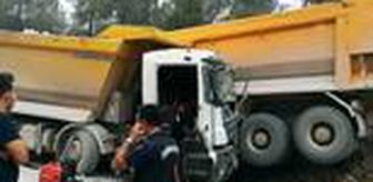 Soma'da hafriyat kamyonları çarpıştı: 2 yaralı