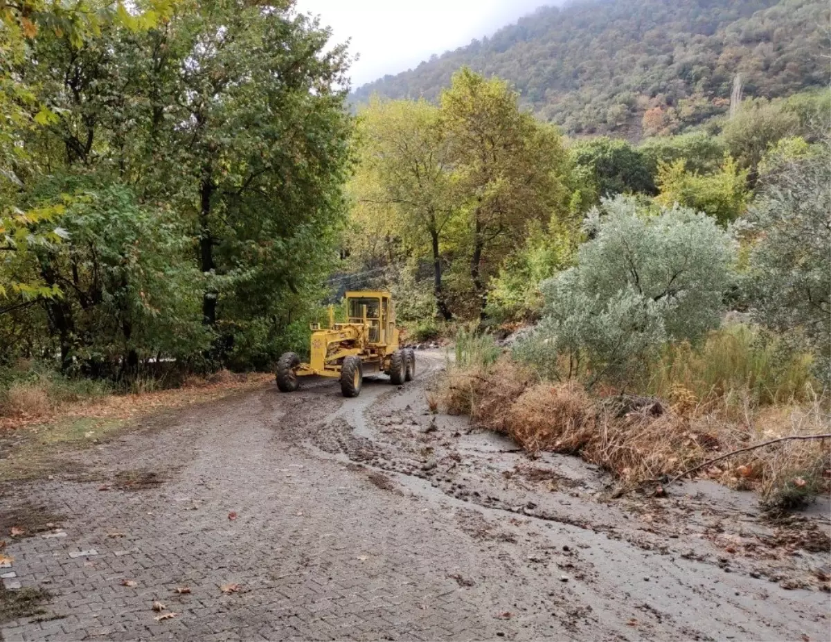 Aydın Büyükşehir Belediyesi Kuyucak\'taki sele anında müdahale etti