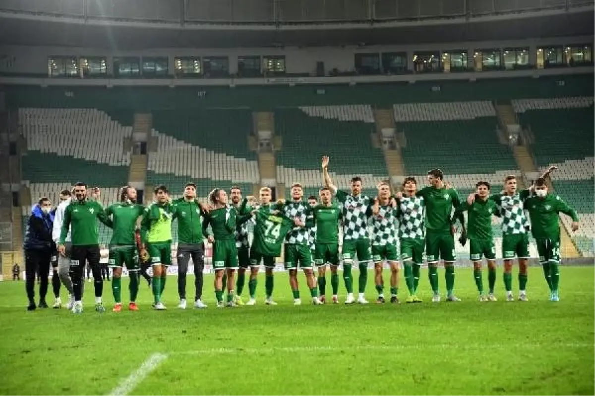 Bursaspor, sahasında ilk galibiyetini aldı