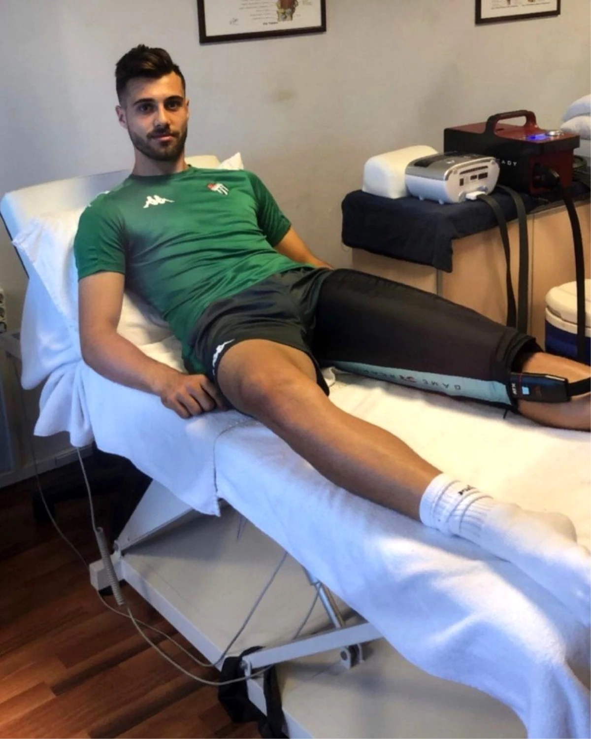 Bursasporlu futbolcu Ataberk Dadakdeniz: "Çok daha güçlü döneceğim"