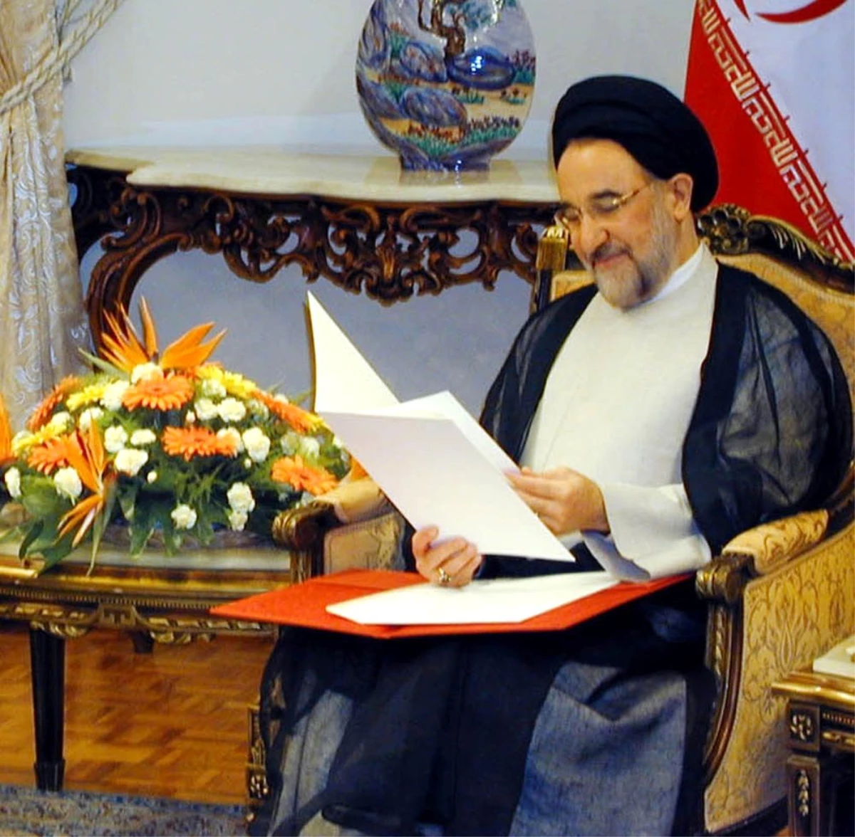 İran Savunma Bakanı Hatemi, "Rusya ile silah anlaşmaları imzaladık"