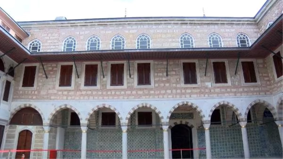 Son Dakika | Topkapı Sarayı Haremi\'nde restorasyonun ardından üç yeni bölüm ziyarete açıldı