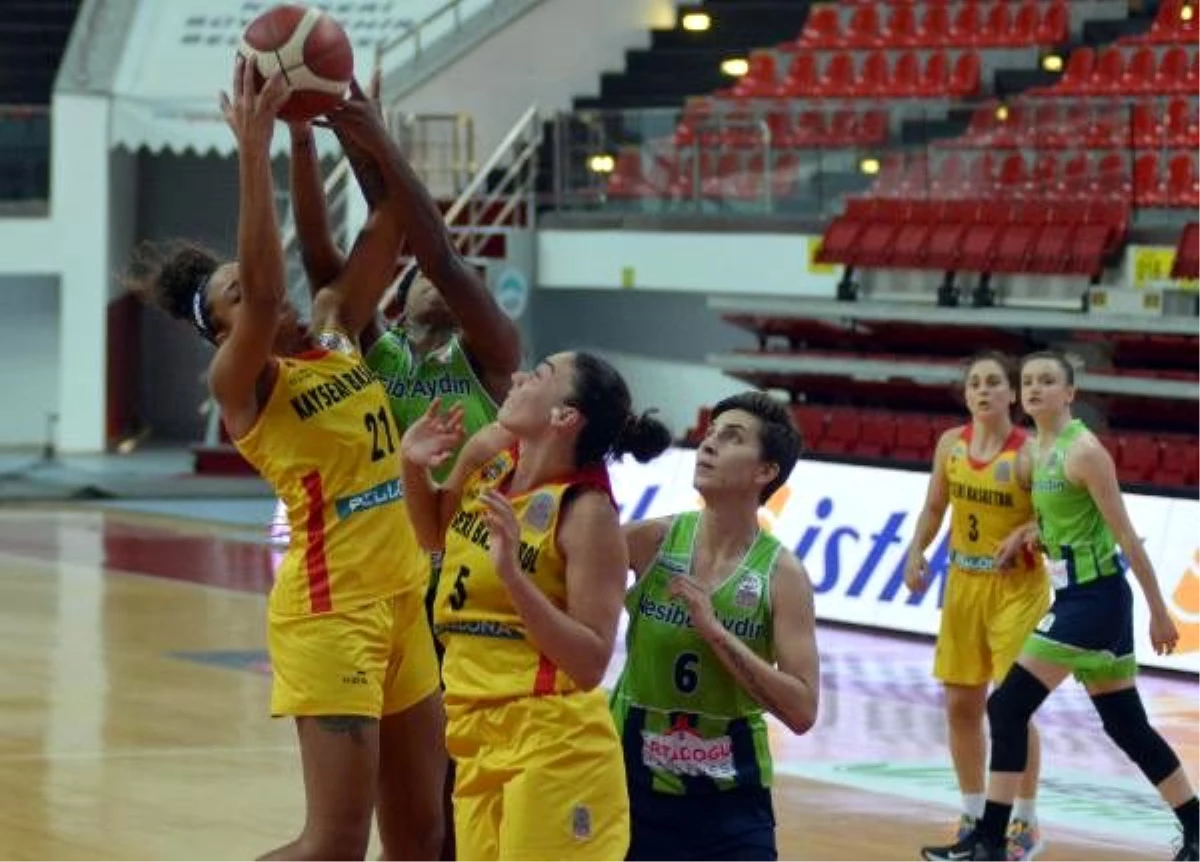 Bellona Kayseri Basketbol - Nesibe Aydın: 62-70