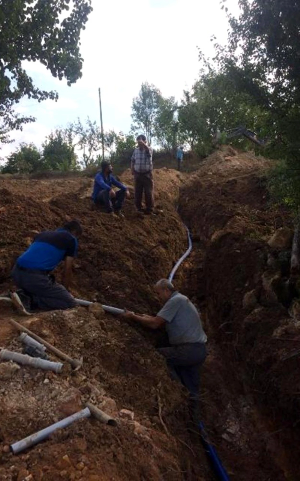 Dereşemsettin Köyü içme suyu isale hattı onarılarak yenilendi