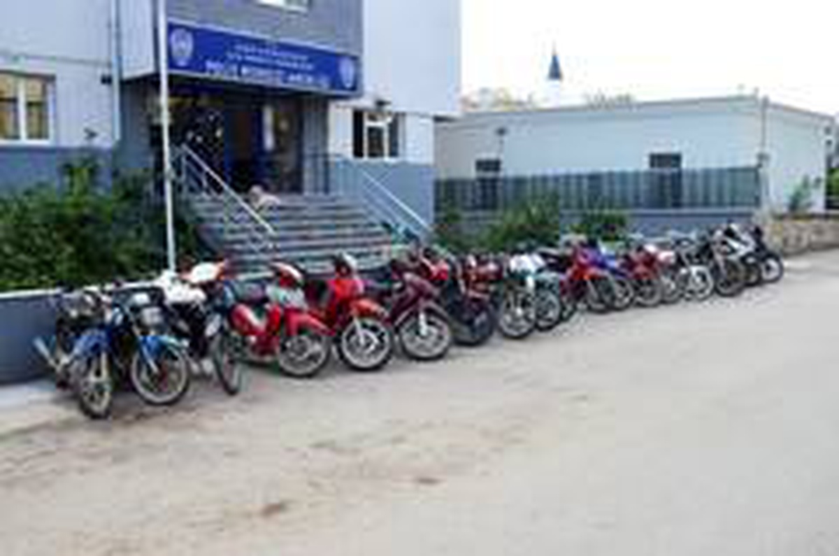 Erdek\'te 5 çalıntı motosiklet ele geçirildi