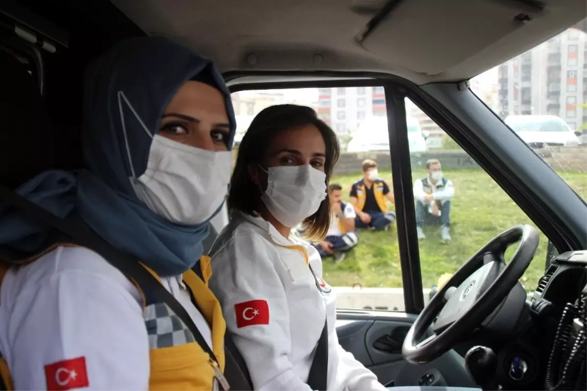 Son dakika haber! Kadın ambulans şoför adaylarına zorlu eğitim