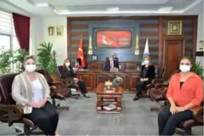 Kadın Girişimciler, Rektör Karakaya'yı ziyaret etti