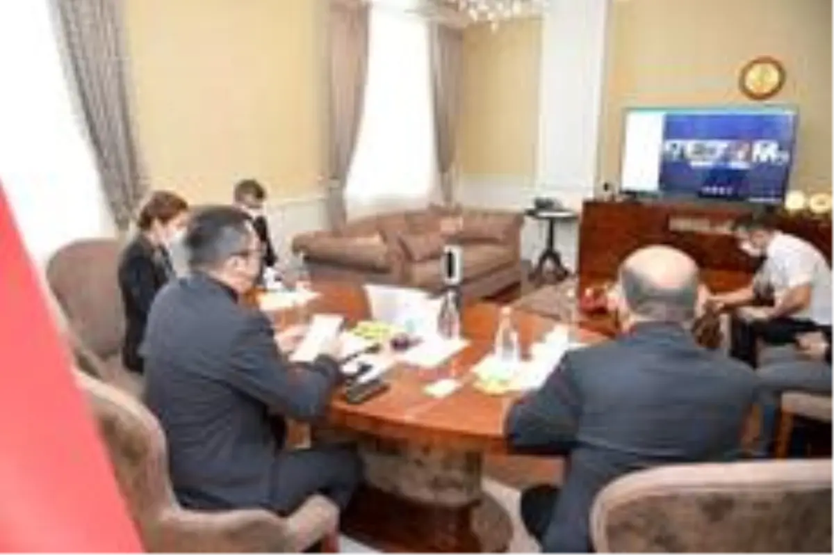 Vali Memiş Kaymakamlarla video konferans üzerinden toplantı yaptı