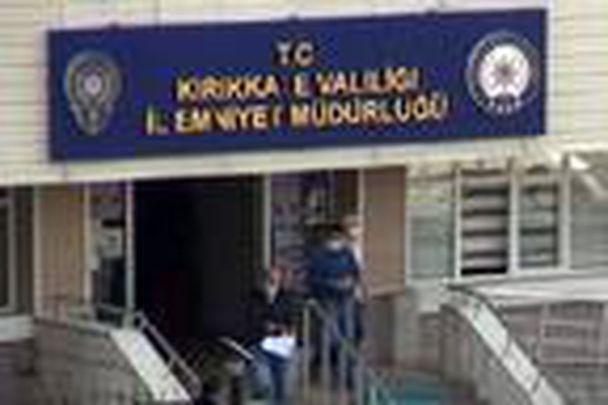 Boşanma davası öncesi eşini bıçaklayan koca tutuklandı